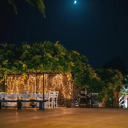 Emesh Boutique فندق مبيت وإفطار أغريجنتو