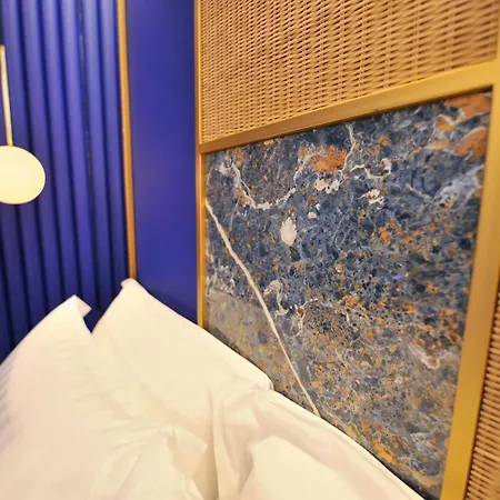 Emesh Boutique 阿格里真托