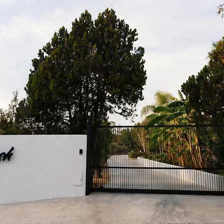 Emesh Boutique 阿格里真托