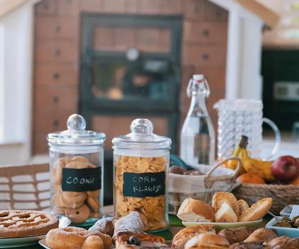 Emesh Boutique فندق مبيت وإفطار أغريجنتو