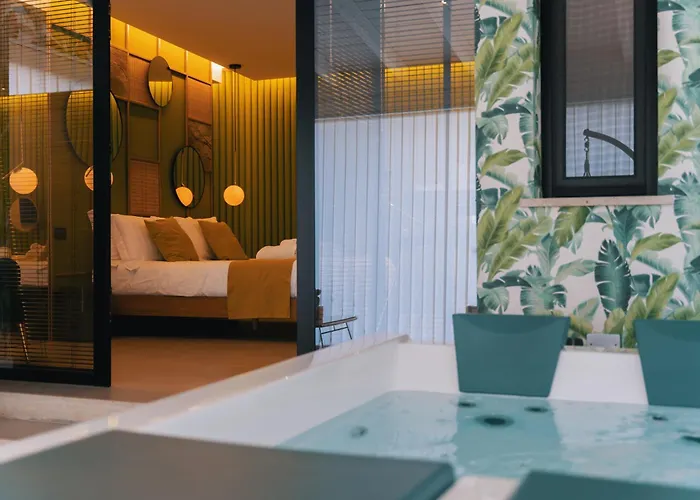 Bed & Breakfast Emesh Boutique 4*